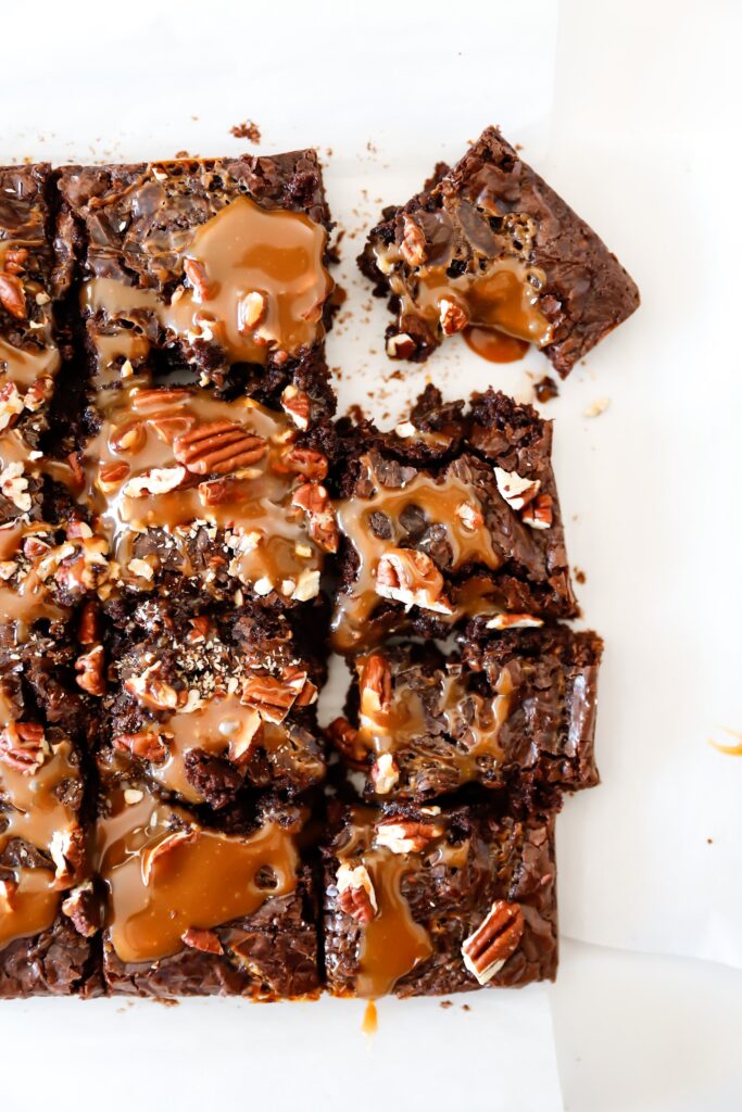 Turtle Brownies - Dessert